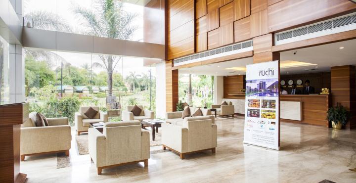 Hotel Le Ruchi The Prince Májszúr Kültér fotó