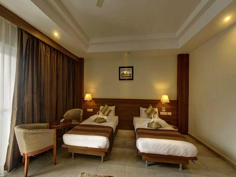 Hotel Le Ruchi The Prince Májszúr Kültér fotó